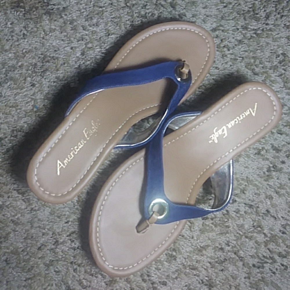 Comfy wedged sandal